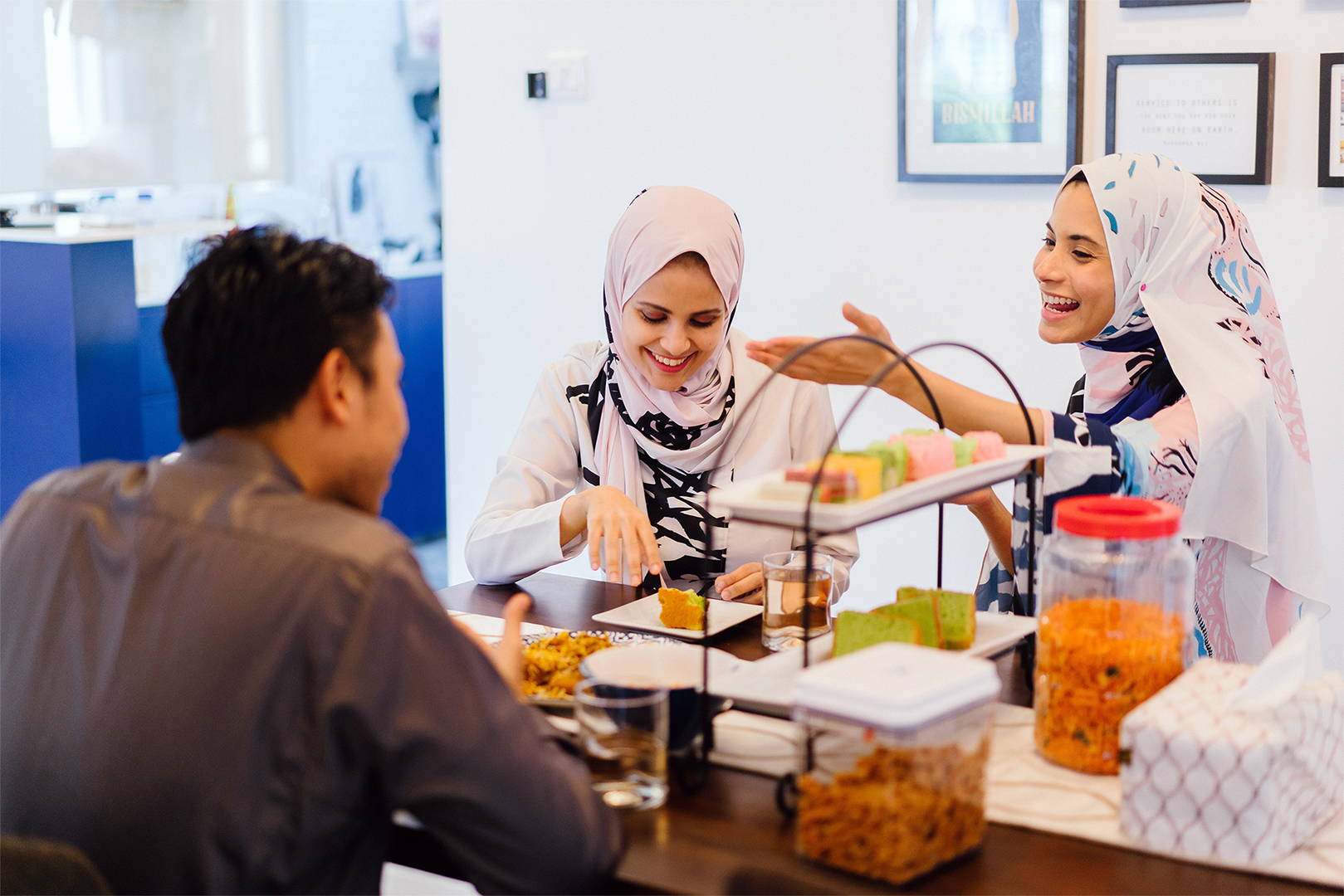 Hari Raya Puasa - Our Mums Celebrate at Home