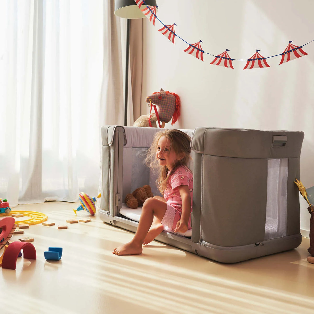 Chicco Next2me Forever Co-Sleeping Cot