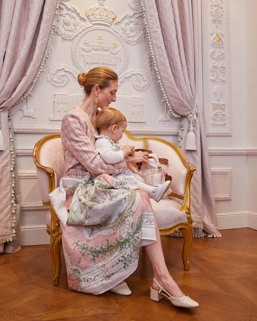 Atelier Choux Carré - Tapestry Pink on Pink