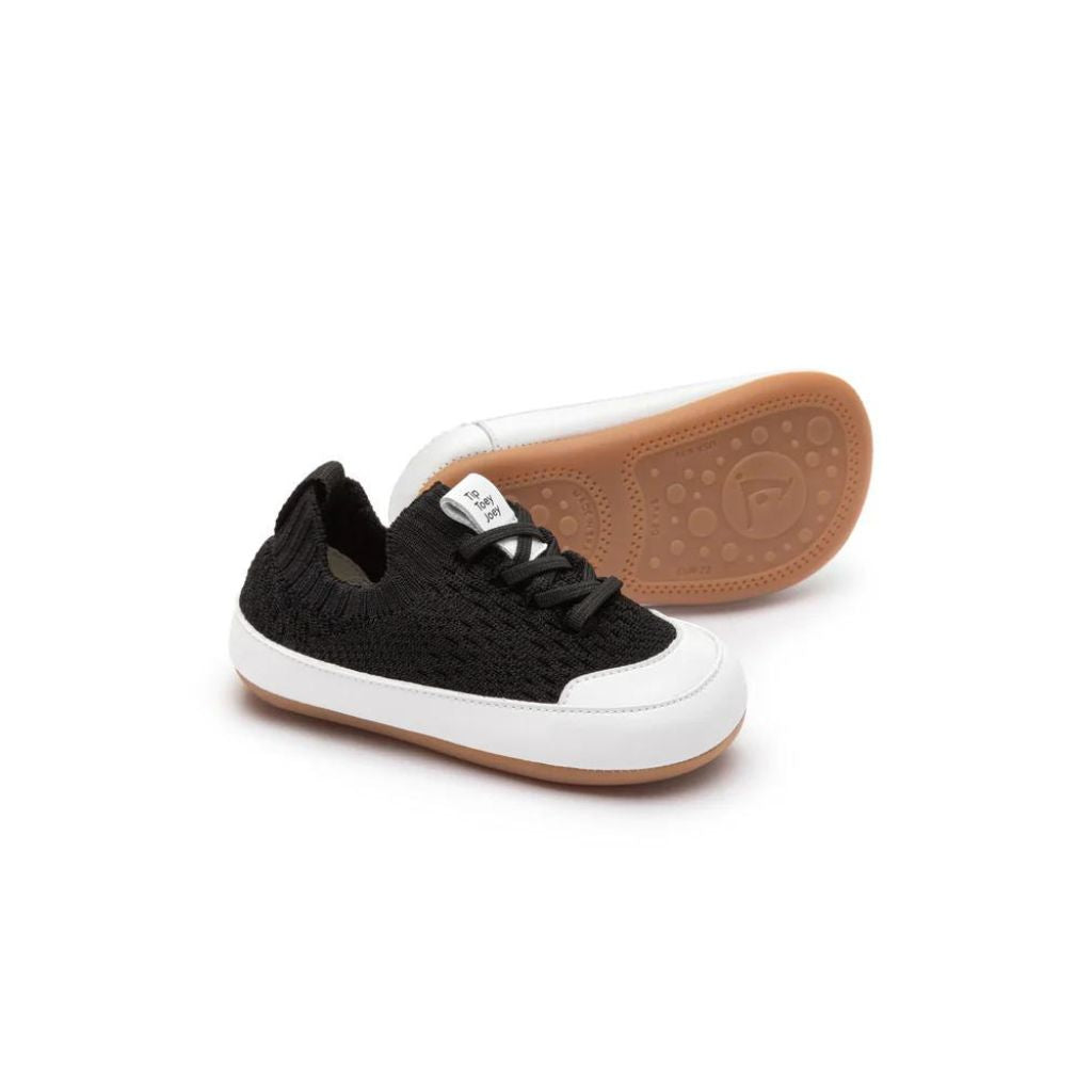 Tip Toey Joey Easy - Black Knit/ White