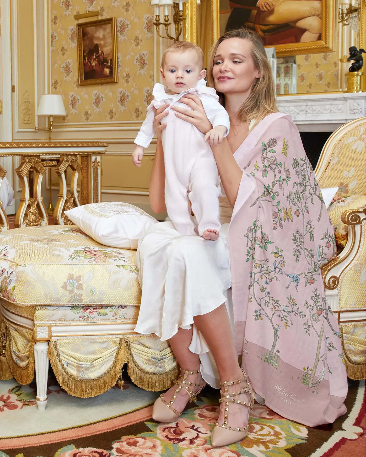 Atelier Choux Carré In Bloom Pink Swaddle
