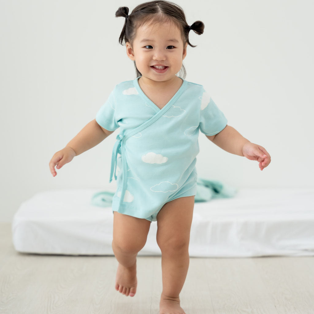 Motherswork x Le Petit Society Baby Organic Short Sleeve Kimono Top in Cloud Print