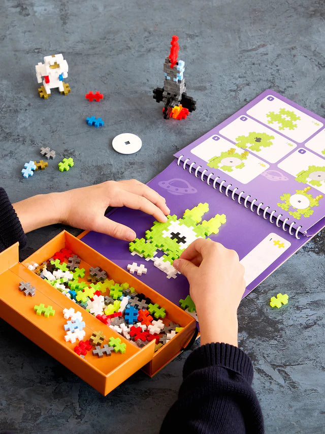 Plus-Plus Activity Pad