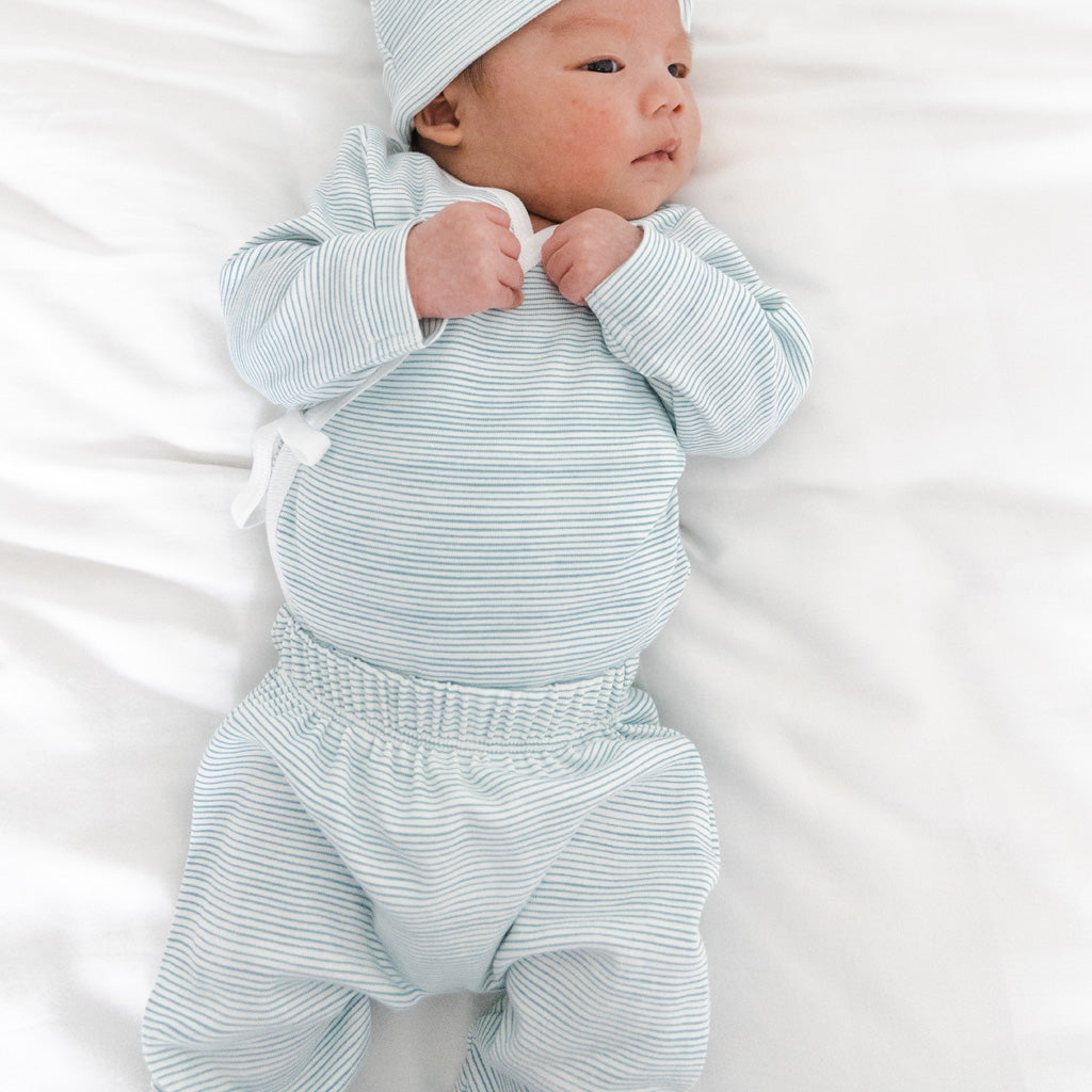 Motherswork x Le Petit Society Baby Organic Leggings in Blue Stripes