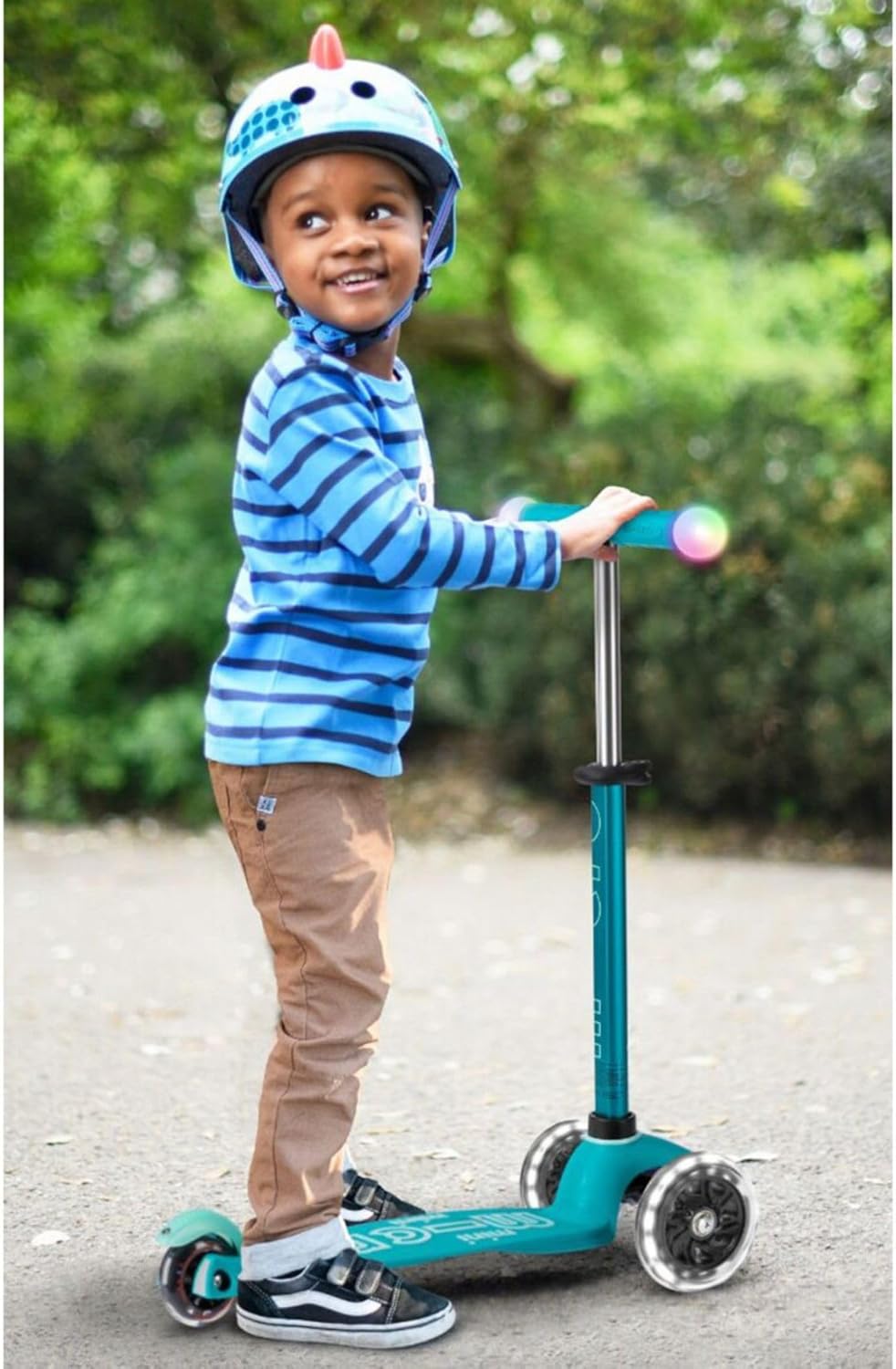 Micro Scooter Mini LED Handlebar with 3 Wheels