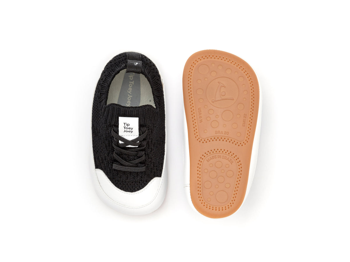 Tip Toey Joey Easy - Black Knit/ White