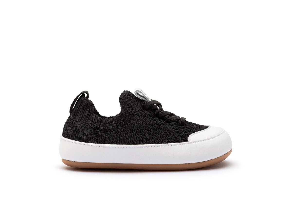 Tip Toey Joey Easy - Black Knit/ White