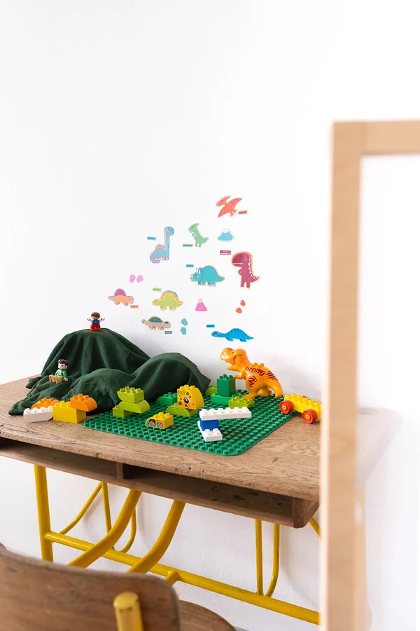 Evercasa Wall Decal (Smiley Dinosaurs)