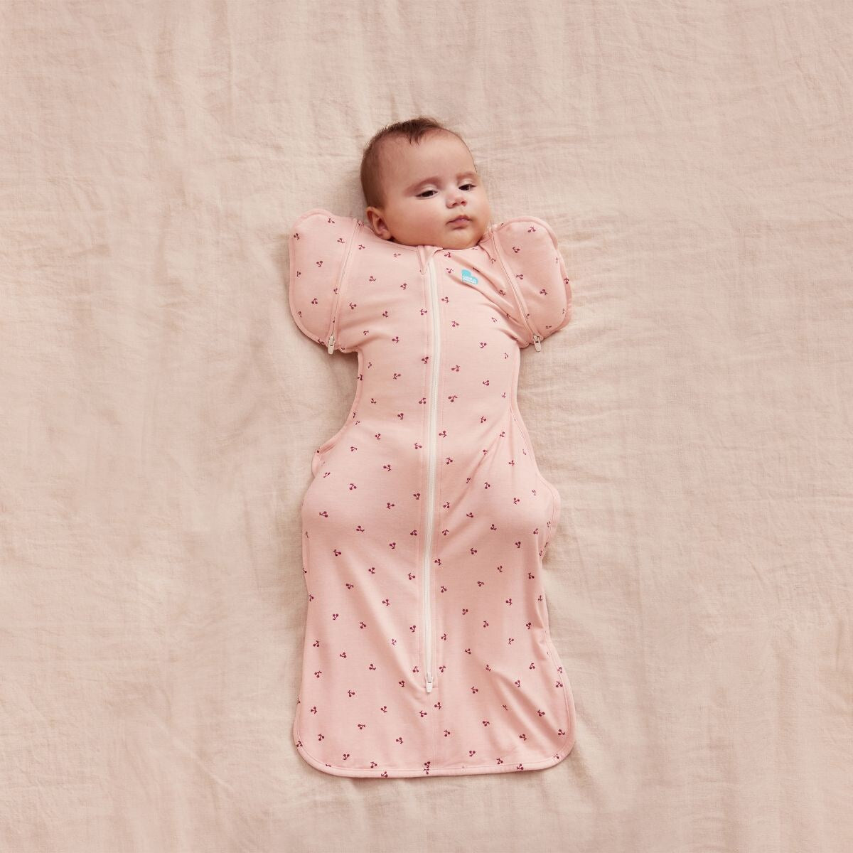 Love To Dream Swaddle UP Transition Bag Bamboo - Cherries Blush