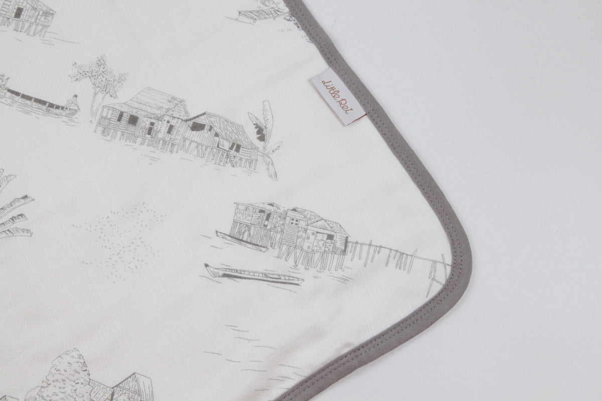 Little Rei Bamboo Hooded Towel