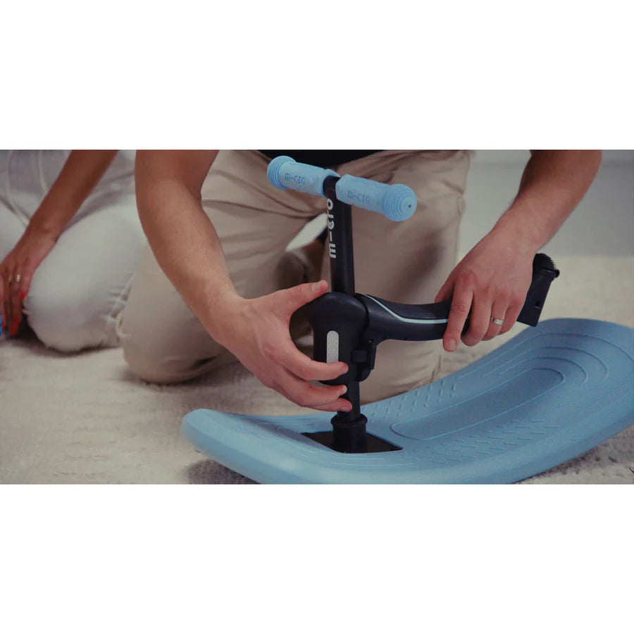 Micro Mini Scooter Deluxe Rock & Go LED