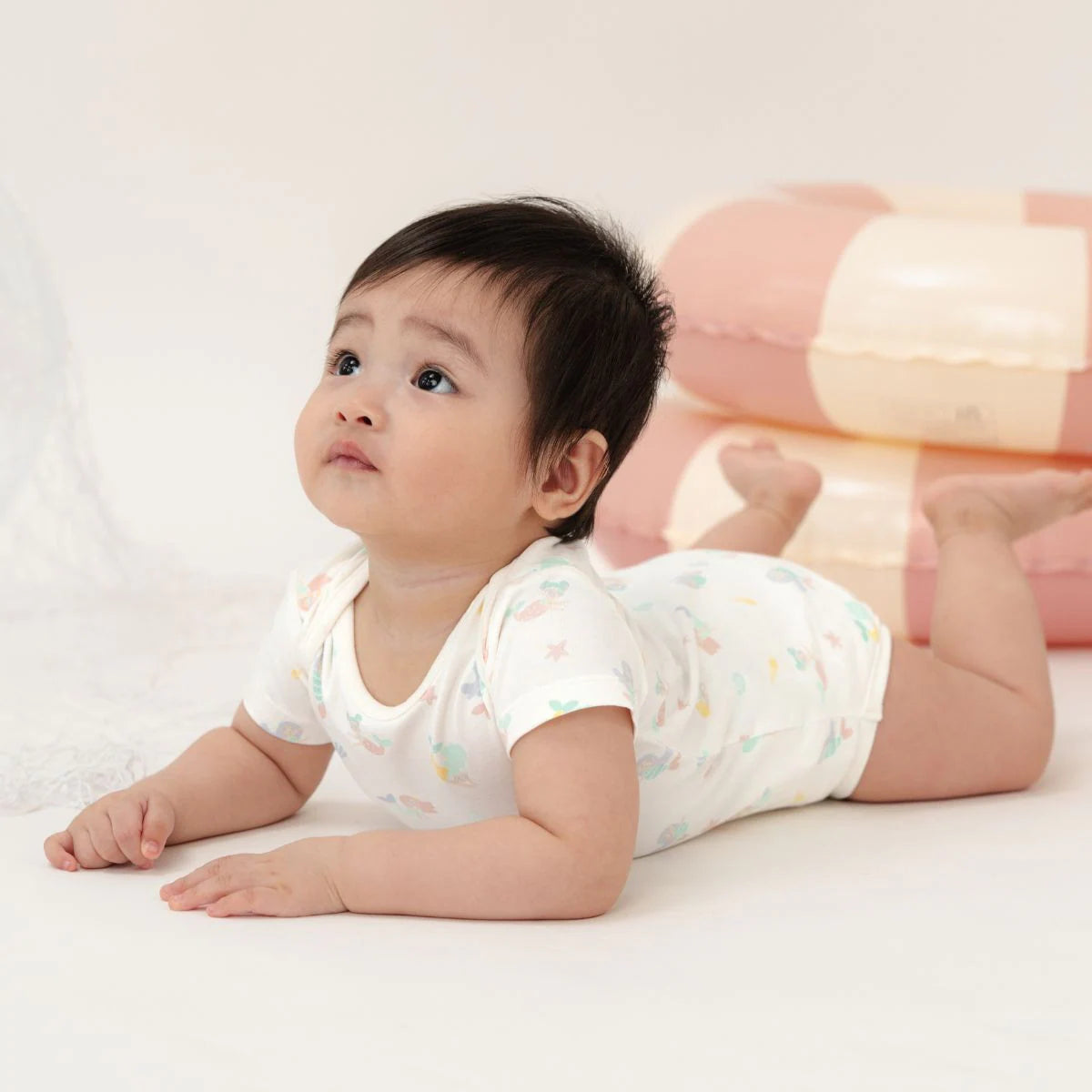 Not Too Big Short Sleeve Bamboo Bodysuit (3 Pack)