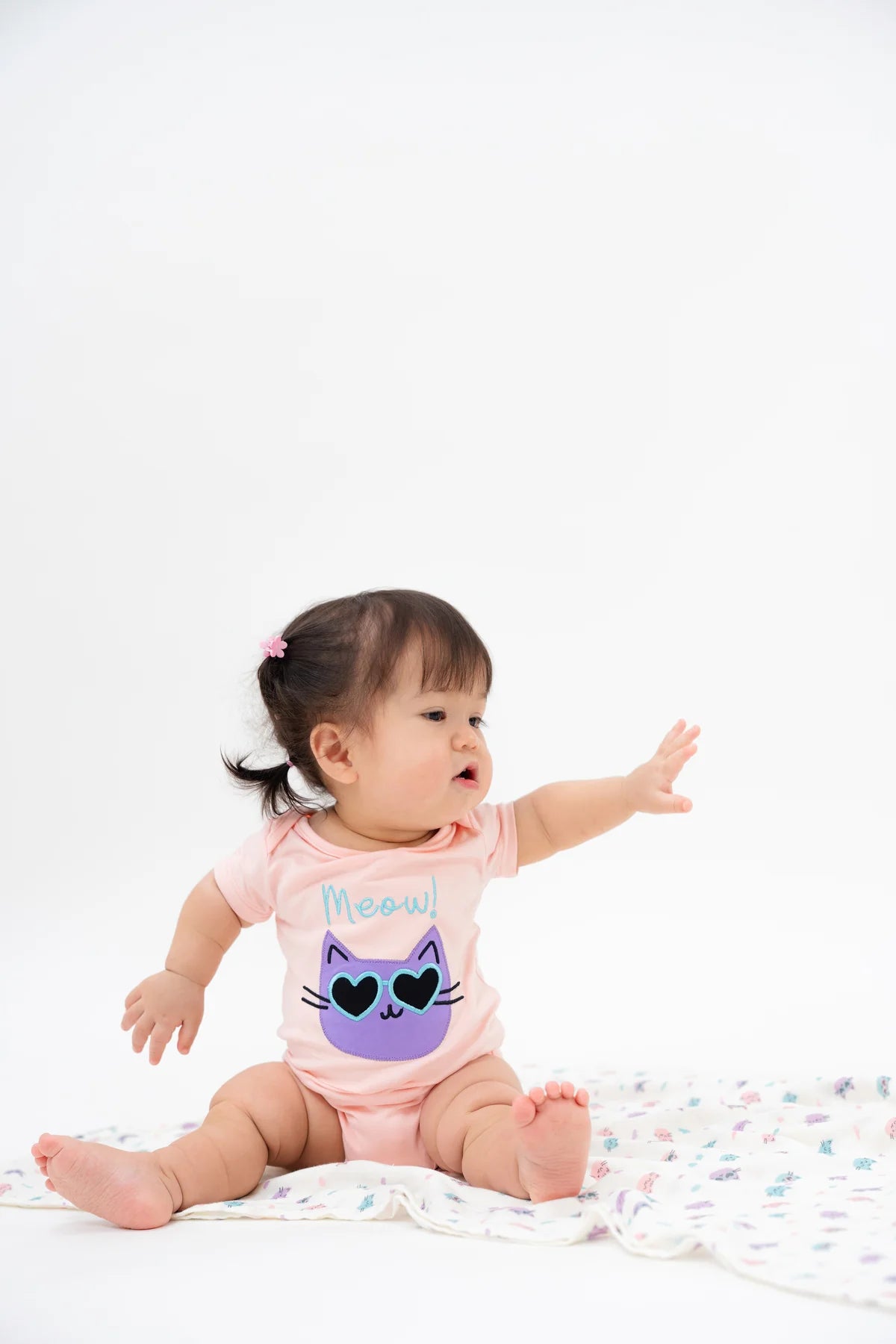 Not Too Big Kitten Bodysuit (3 Pack)