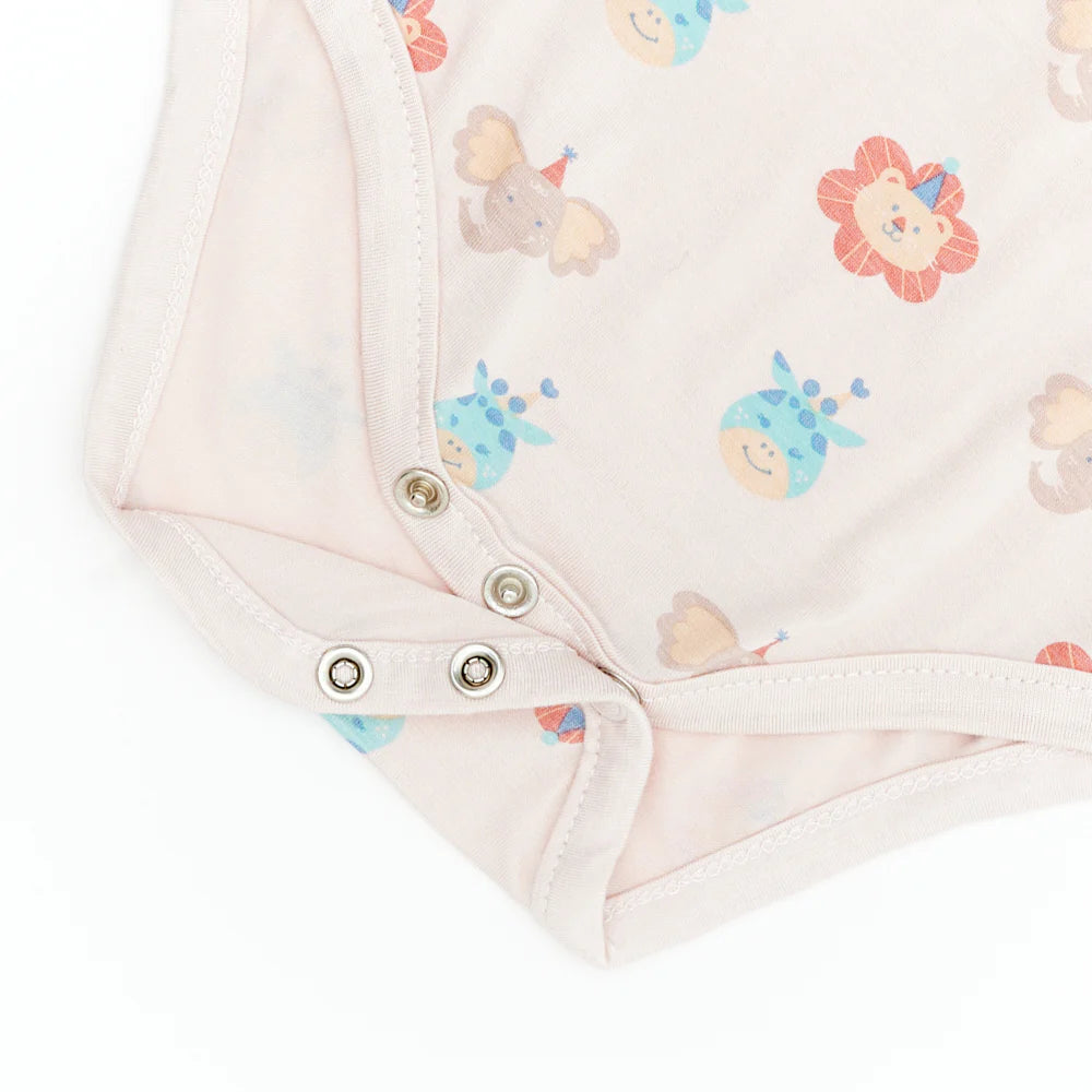 Not Too Big Short Sleeve Bamboo Bodysuit (3 Pack)