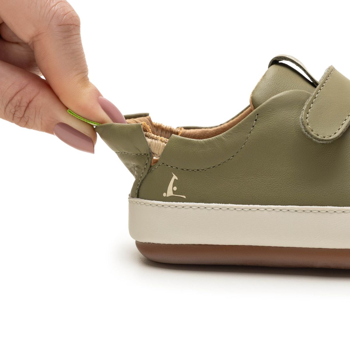 Tip Toey Joey Bossy Sneakers