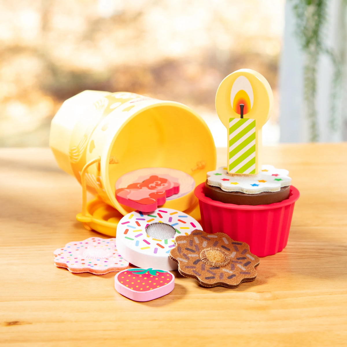 Melissa & Doug Play to Go Cake & Cookies Play Set