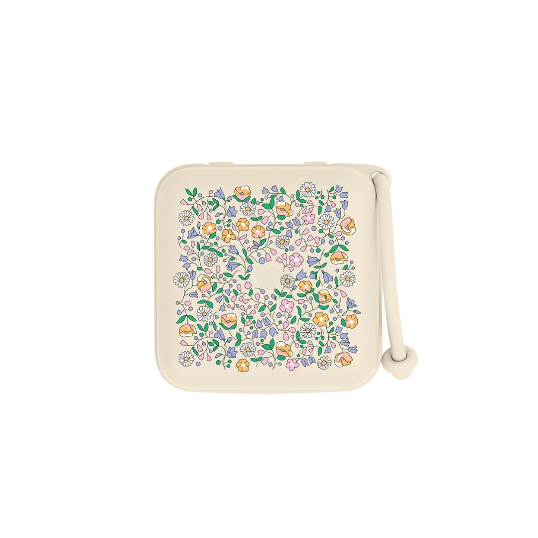BIB X LIBERTY Pacifier Box