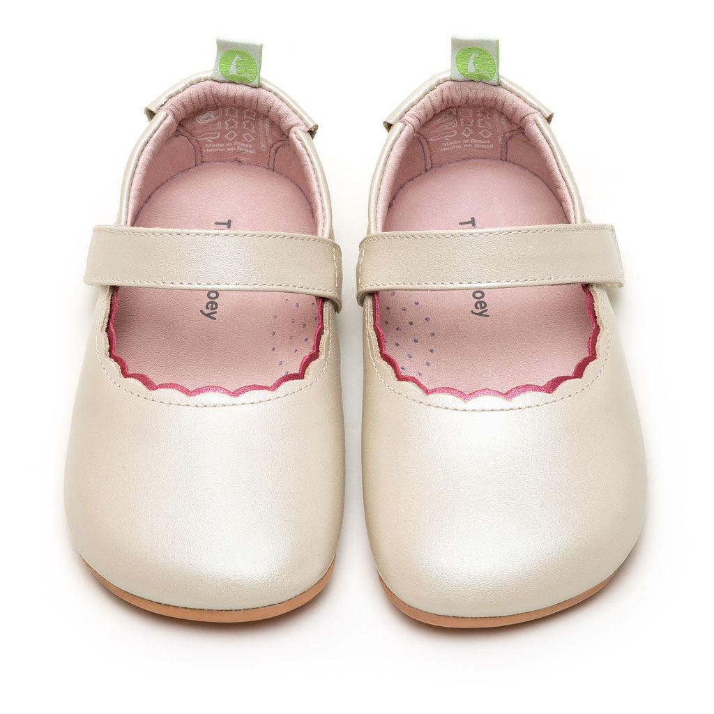 Tip Toey Joey Toddler Mary Jane Roundy - Antique White/Fuchsia Shine