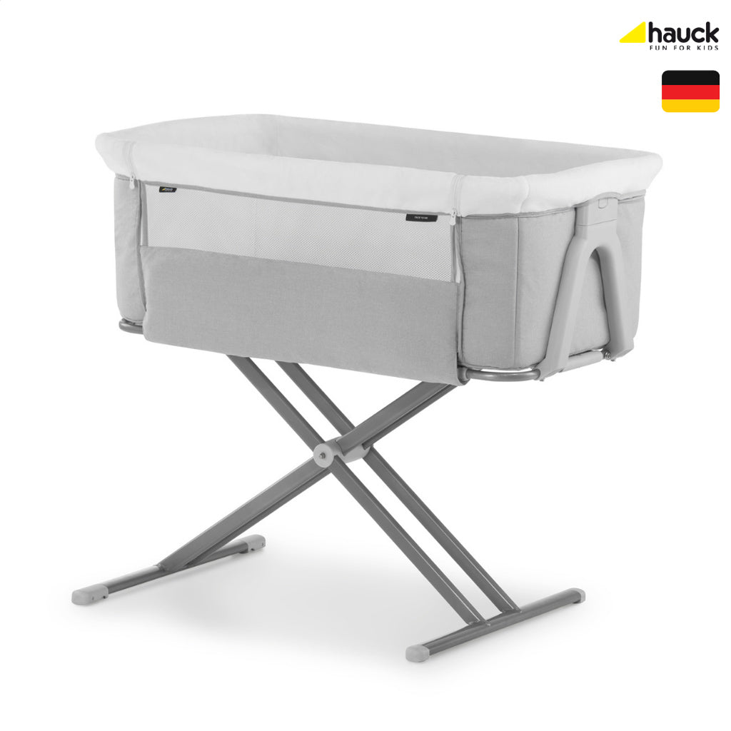 Hauck Face To Me Bedside Cot with Anti-Reflux Position & Adjustable Heights