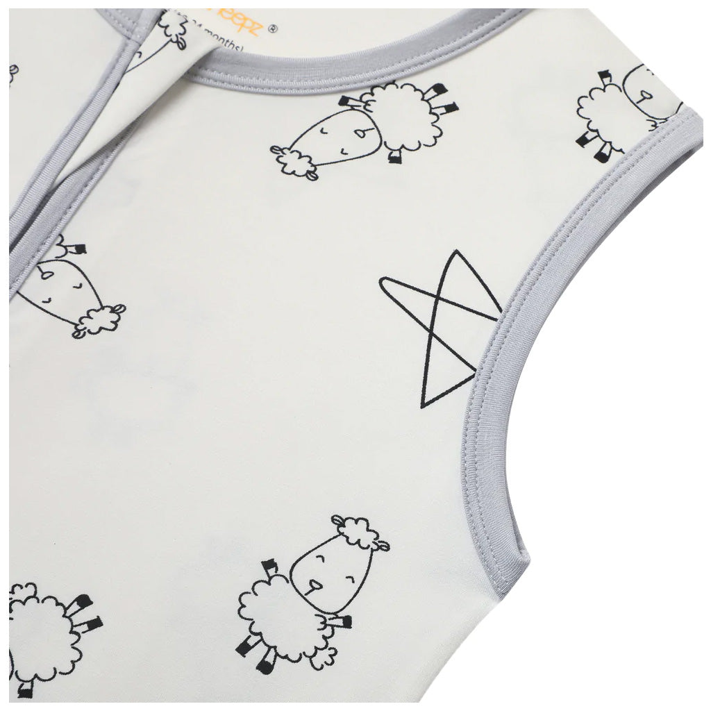 Baa Baa Sheepz Wearable Blanket Zip Big Star and Sheepz White