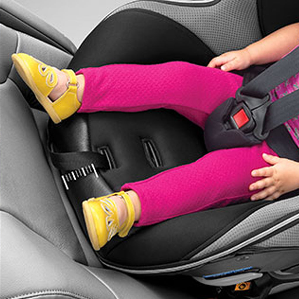 Chicco NEXTFIT ZIP MAX Car Seat