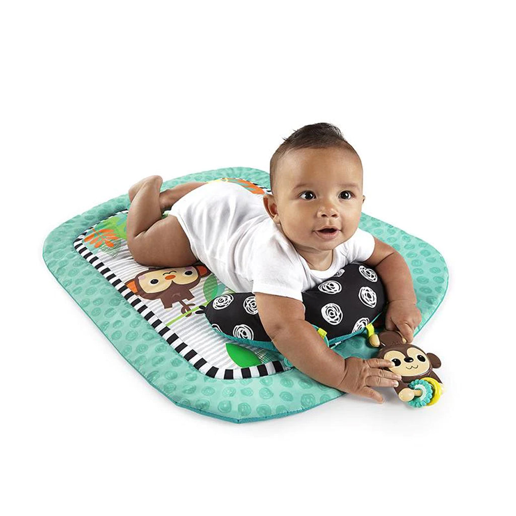 Bright Starts Splashing Safari Prop Mat